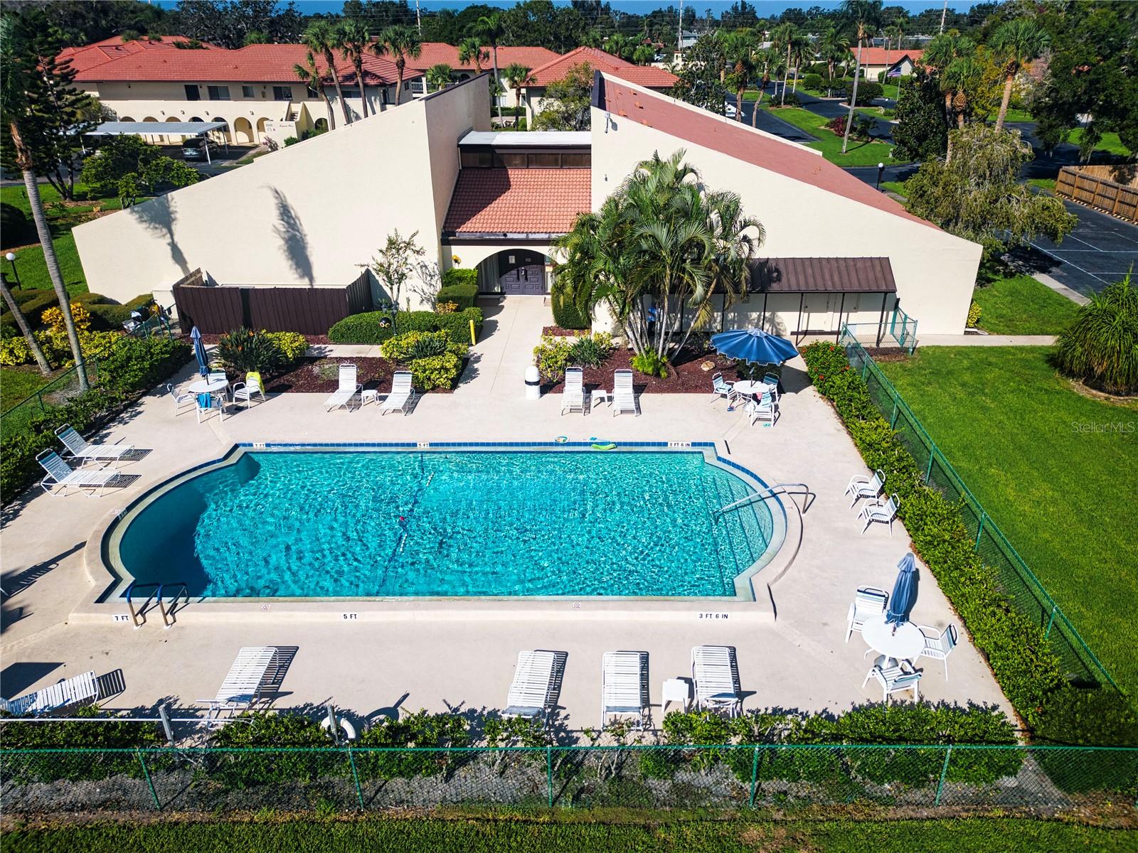 VILLAGE PLAZA SEC 1 - Residential