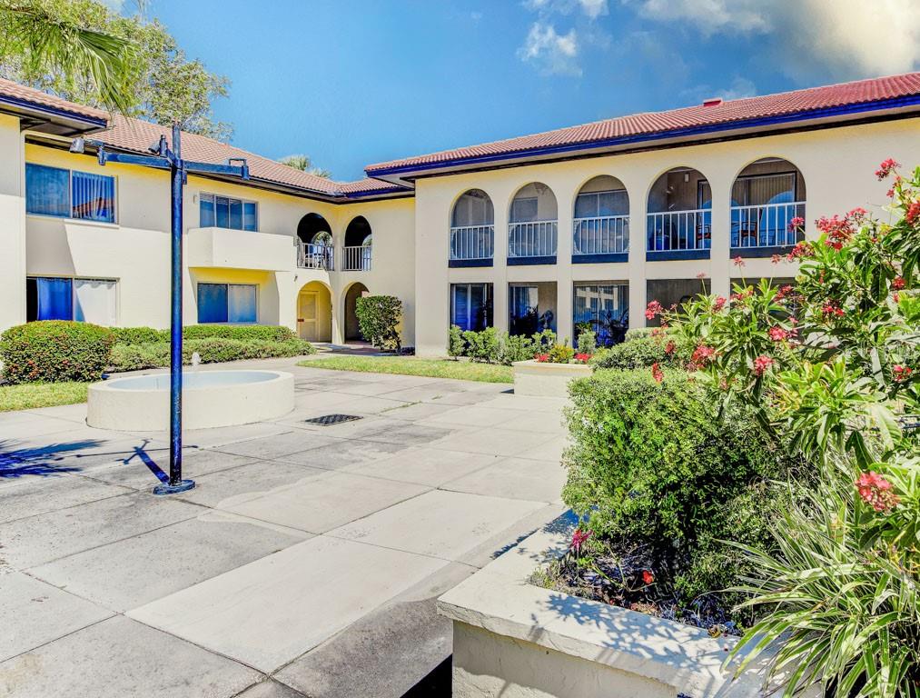 VILLAGE PLAZA SEC 1 - Residential