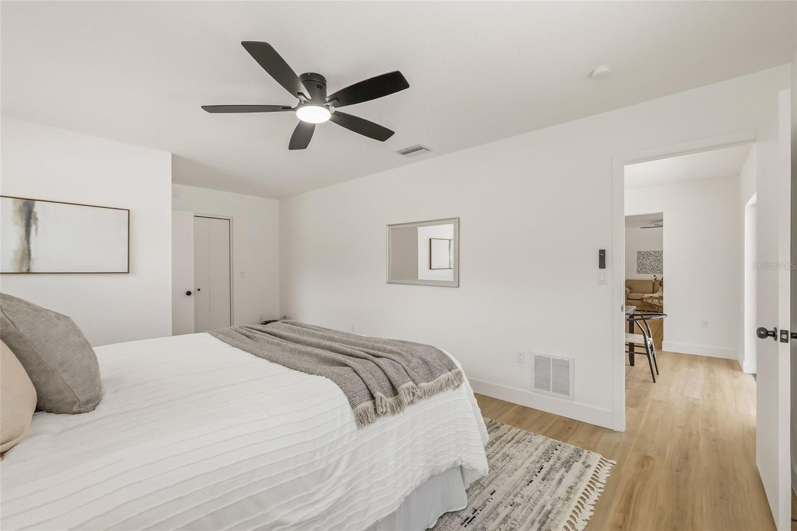 WILSHIRE ESTATES II SECOND SEC - Residential