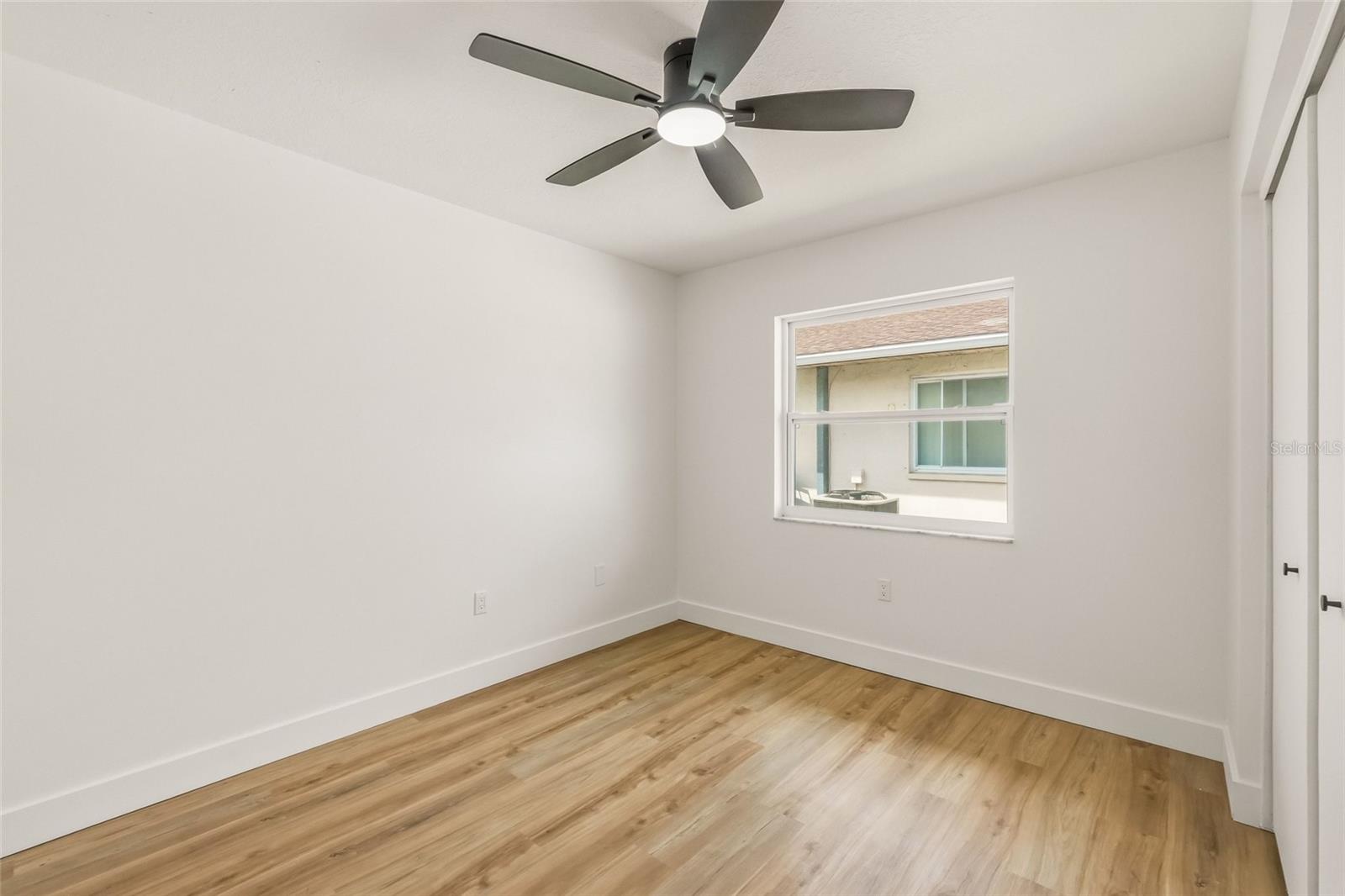 WILSHIRE ESTATES II SECOND SEC - Residential