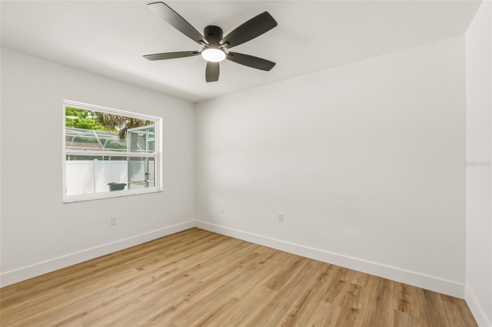 WILSHIRE ESTATES II SECOND SEC - Residential