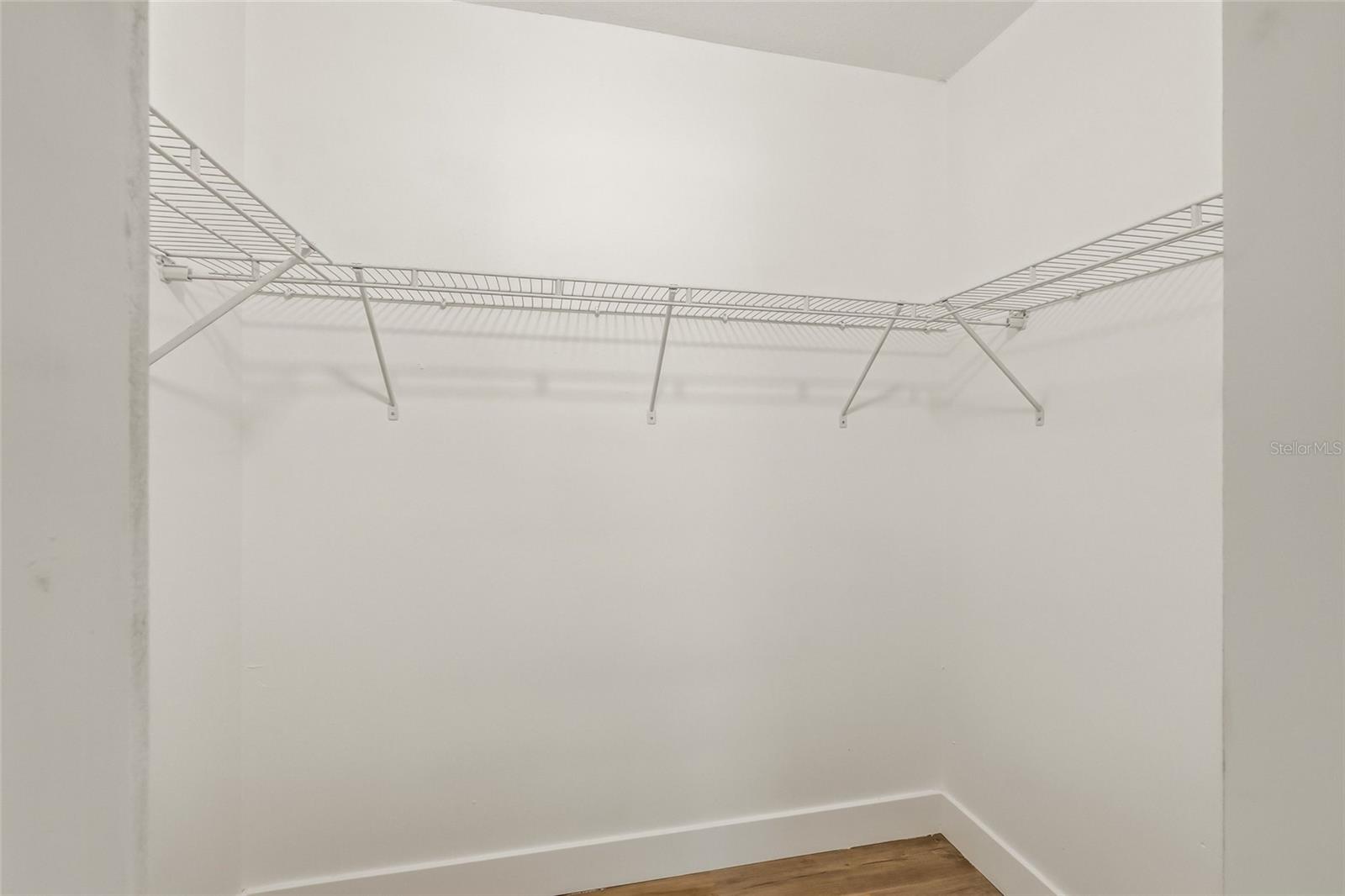 WILSHIRE ESTATES II SECOND SEC - Residential