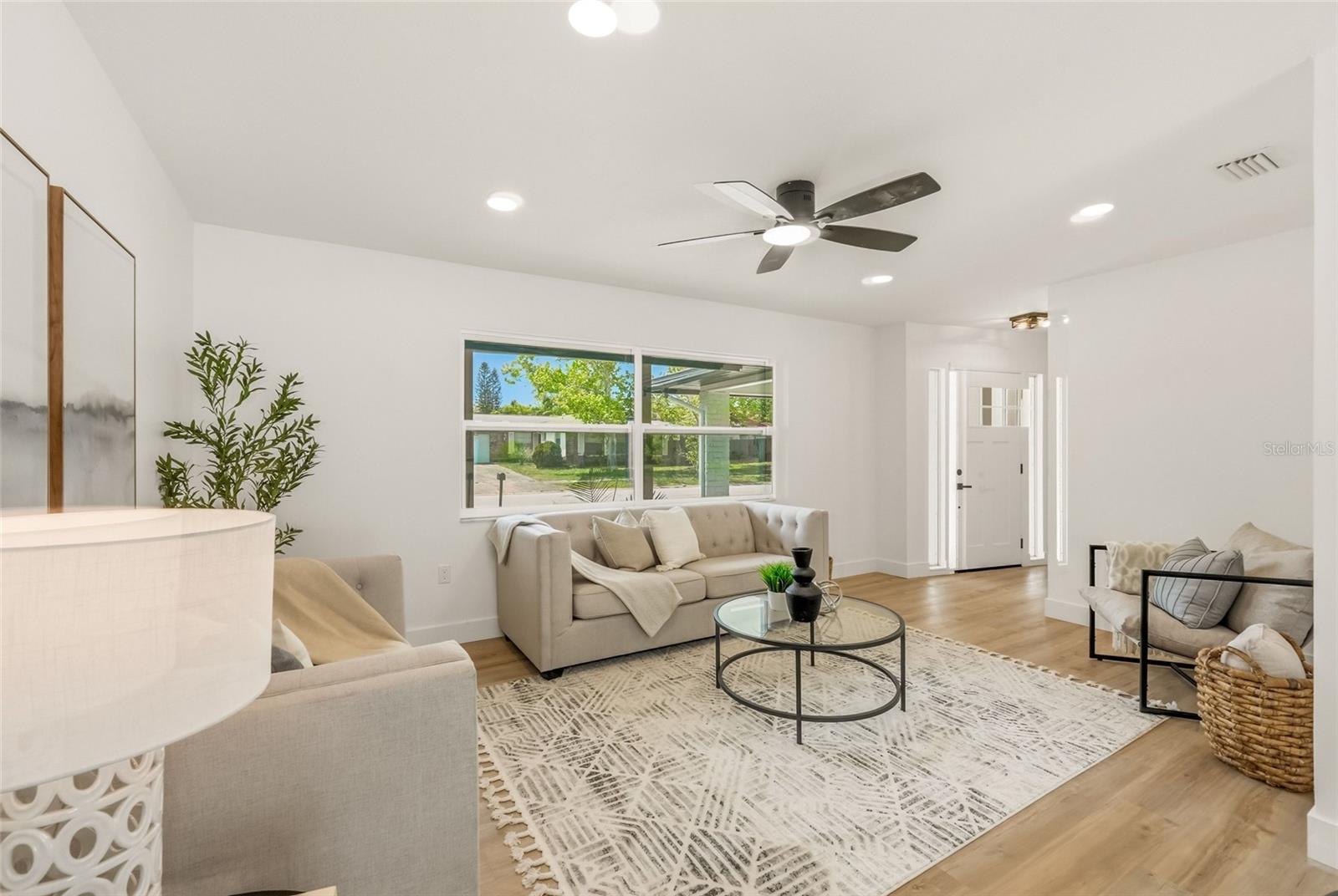 WILSHIRE ESTATES II SECOND SEC - Residential