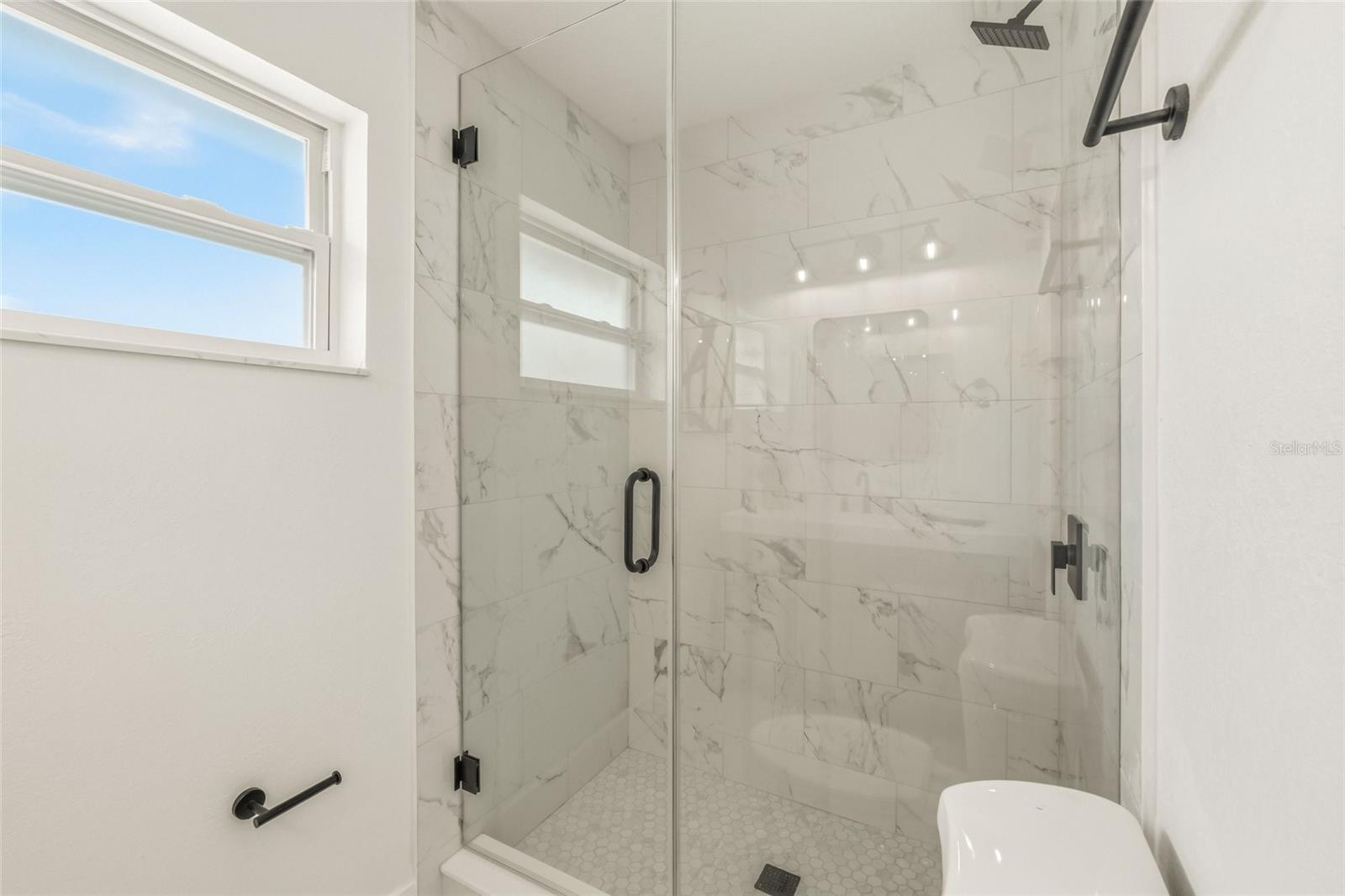 WILSHIRE ESTATES II SECOND SEC - Residential