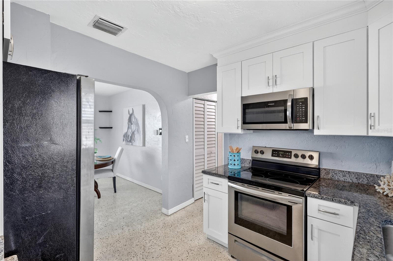 PASADENA HEIGHTS - Residential