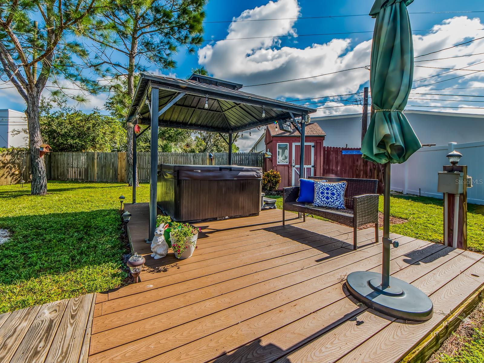 BAY PINES ESTATES - Residential