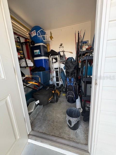 DEL WEBBS SUN CITY FLORIDA UN - Residential