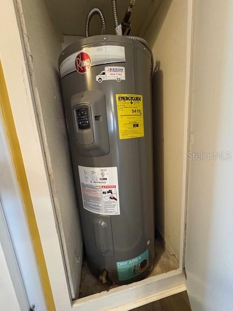 DEL WEBBS SUN CITY FLORIDA UN - Residential