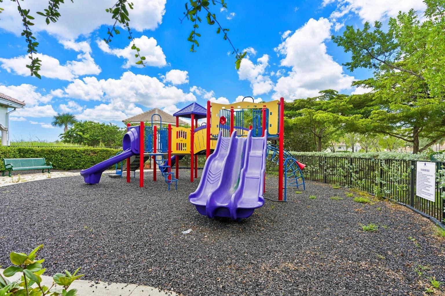 VIZCAYA FALLS 2 - Residential