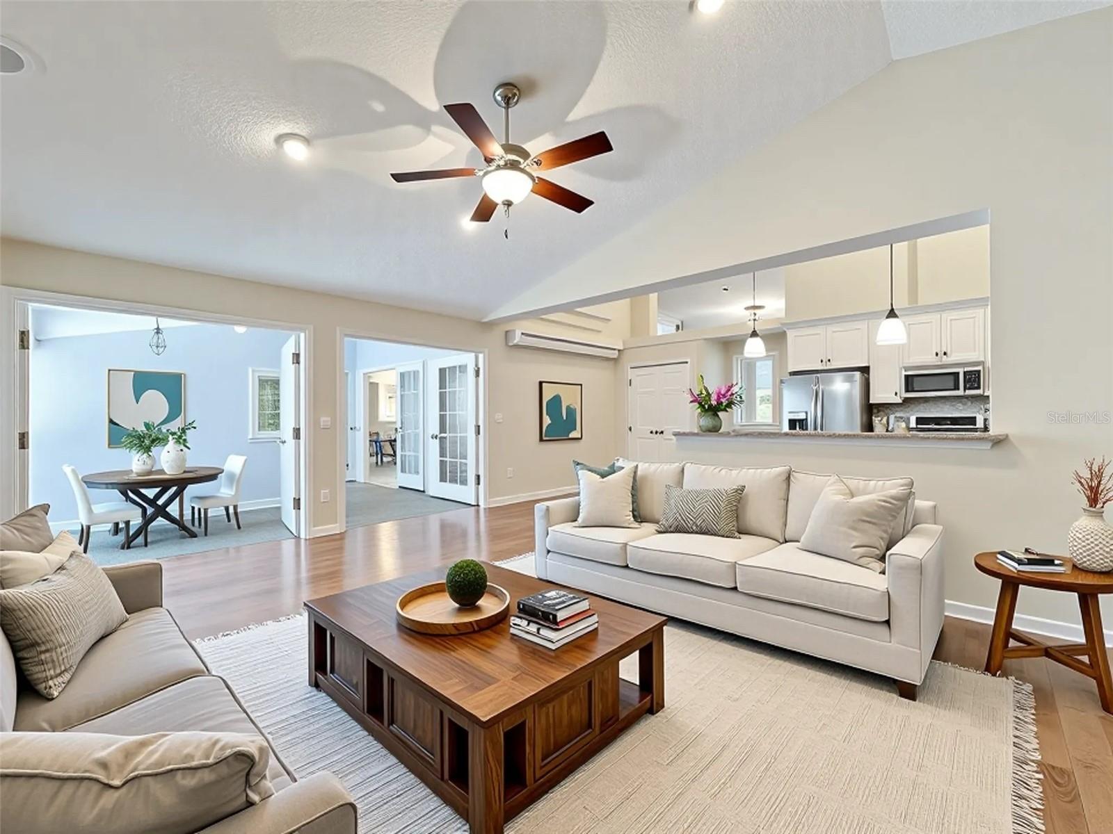 WOOD GLEN PH 02 STRAW RIDGE PD - Residential