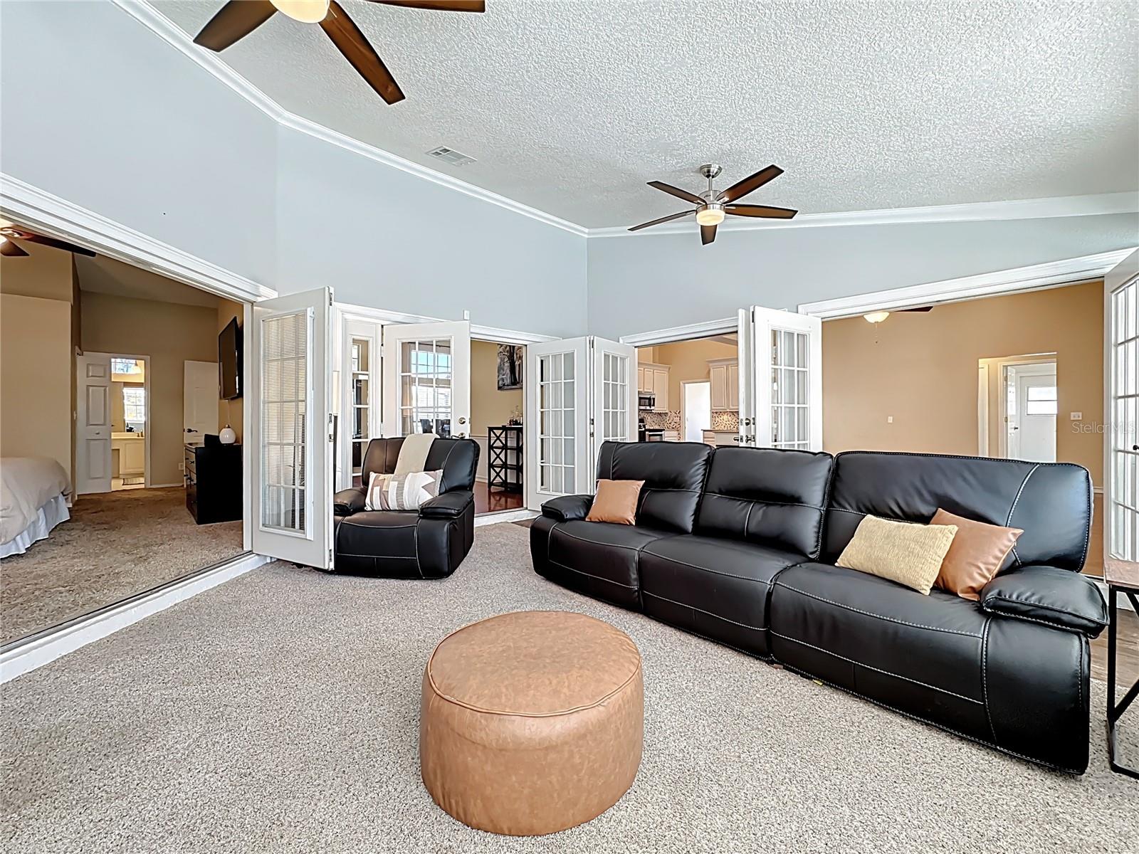 WOOD GLEN PH 02 STRAW RIDGE PD - Residential