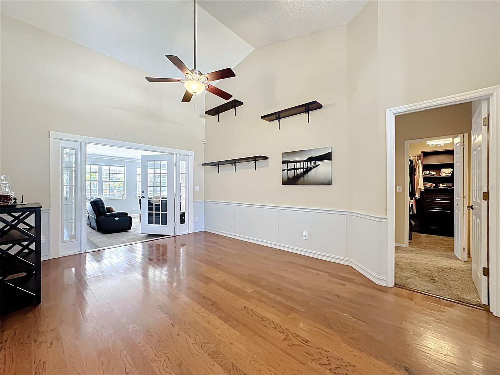 WOOD GLEN PH 02 STRAW RIDGE PD - Residential