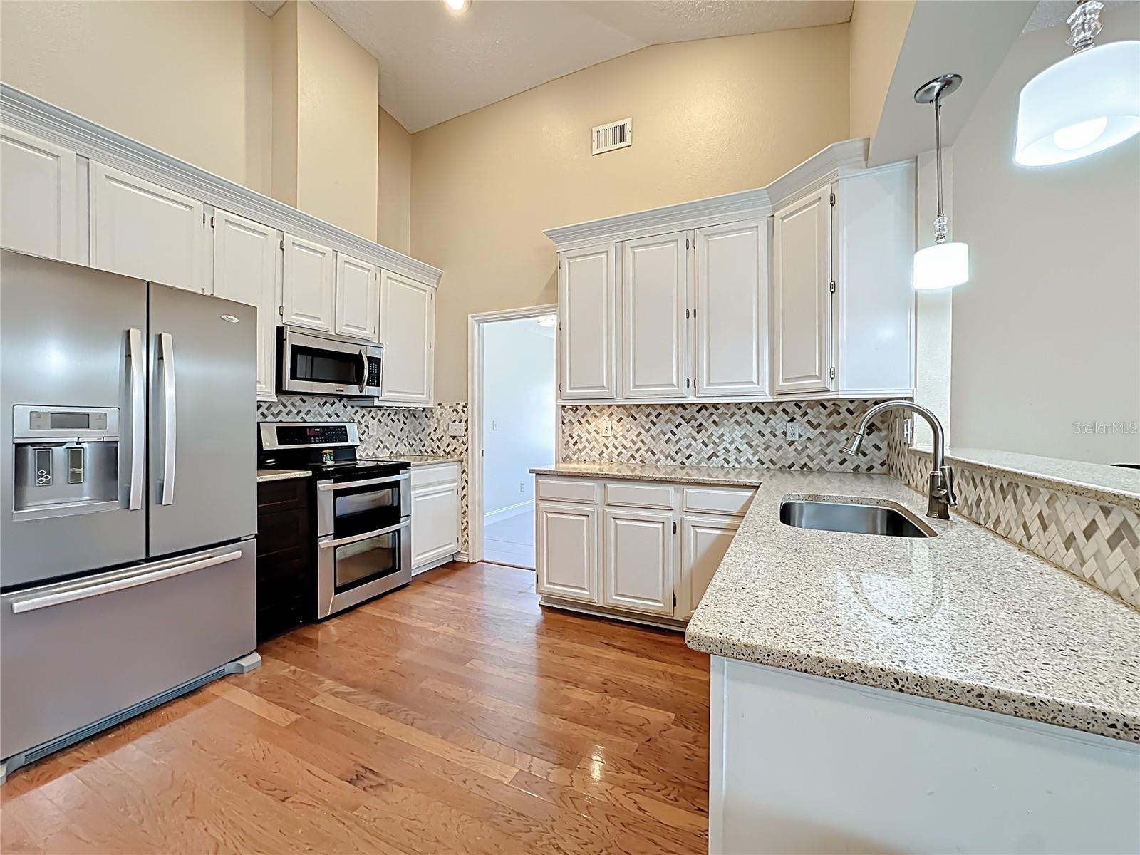 WOOD GLEN PH 02 STRAW RIDGE PD - Residential