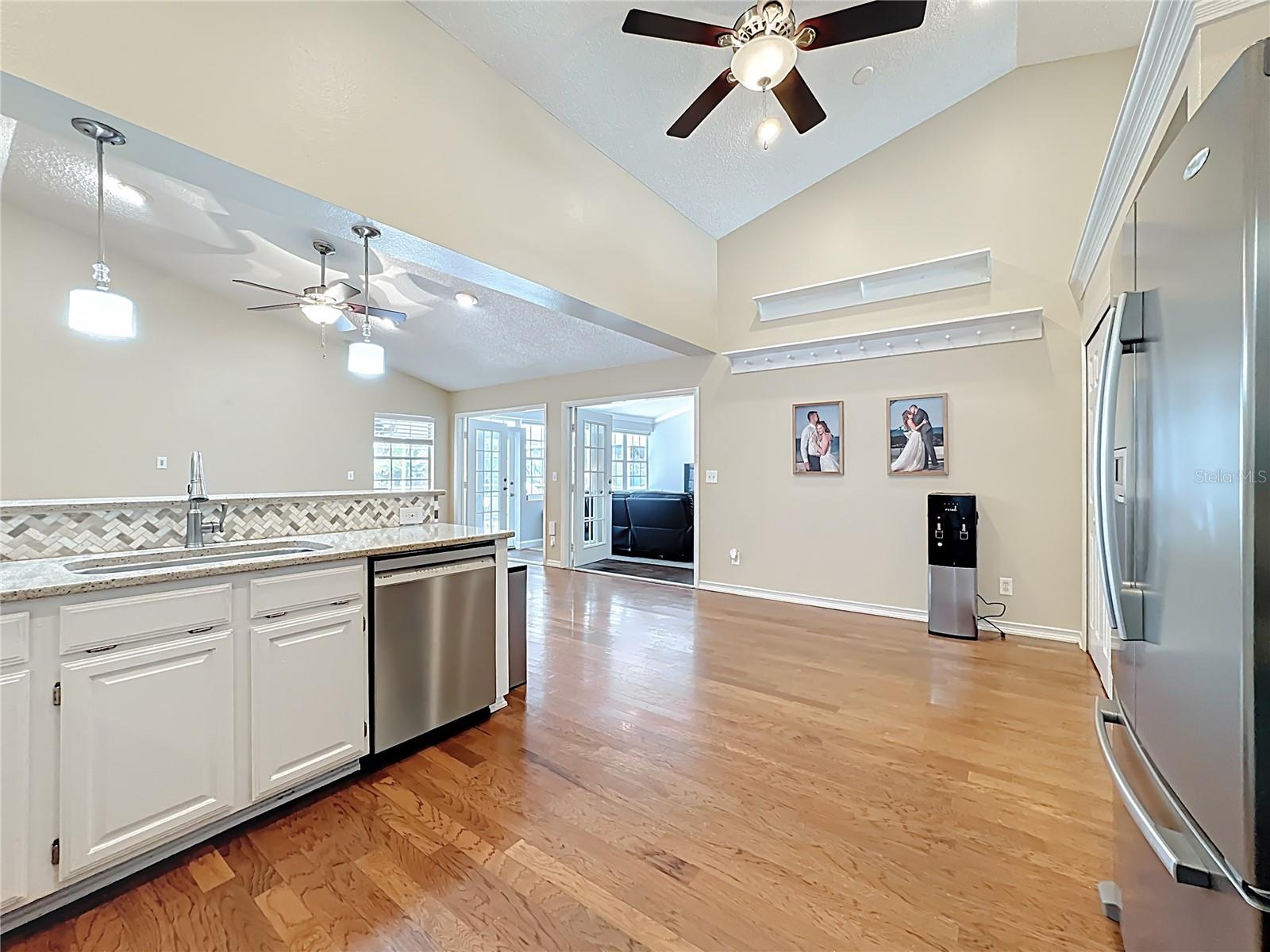 WOOD GLEN PH 02 STRAW RIDGE PD - Residential