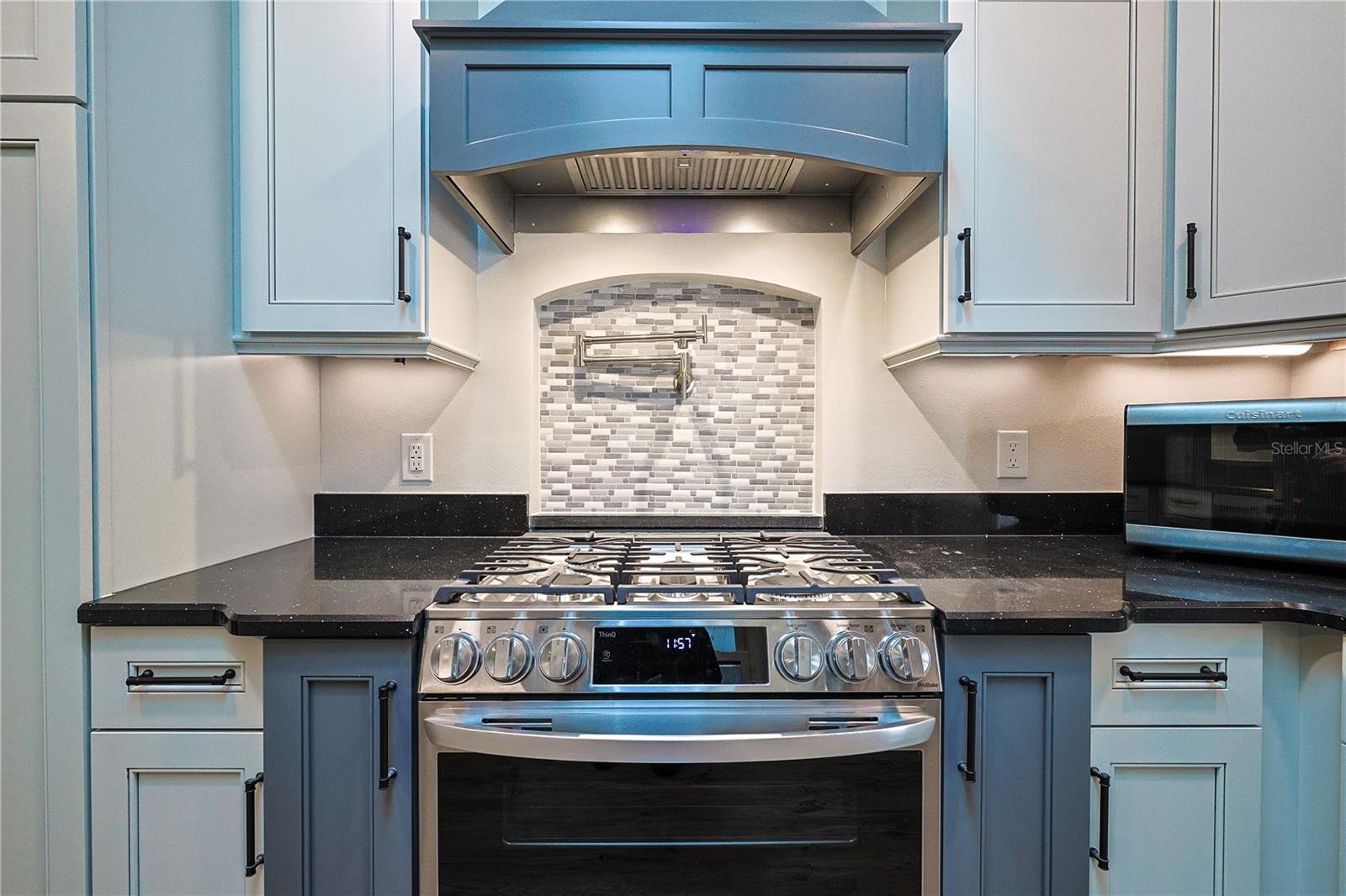 SUNRISE LAKE ESTATES - Residential