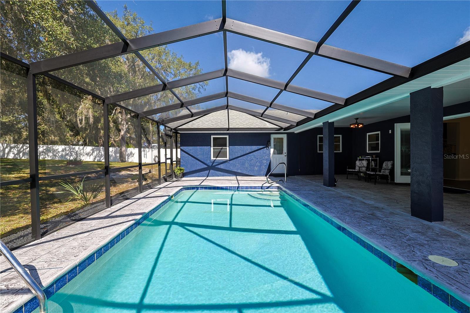 SUNRISE LAKE ESTATES - Residential