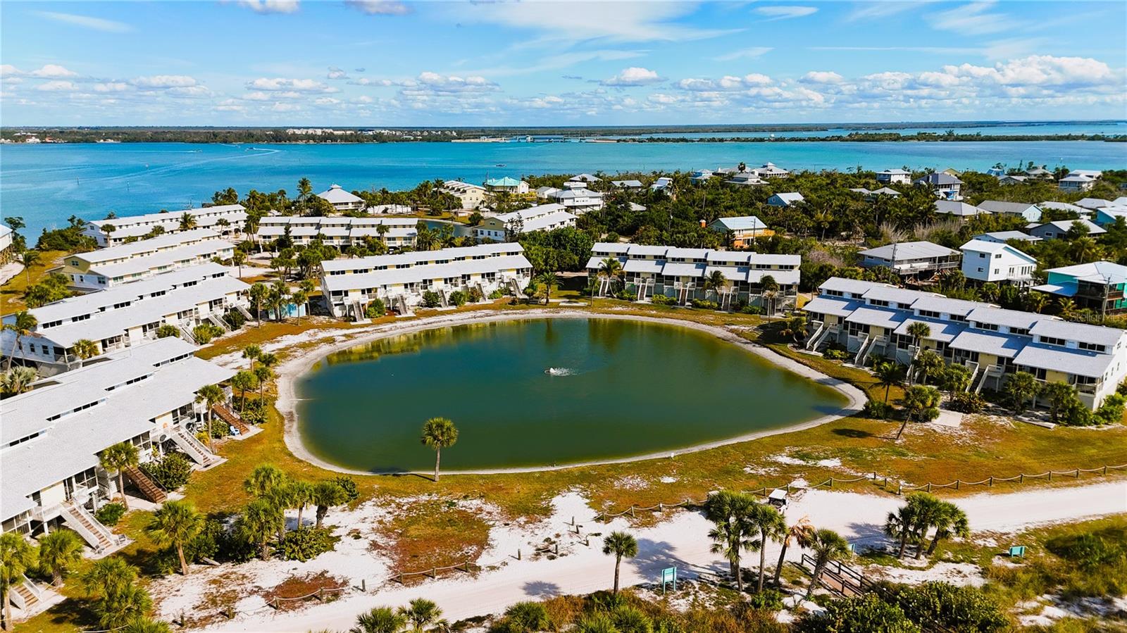 HIDEAWAY BAY BEACH CLUB PH 05 - Residential