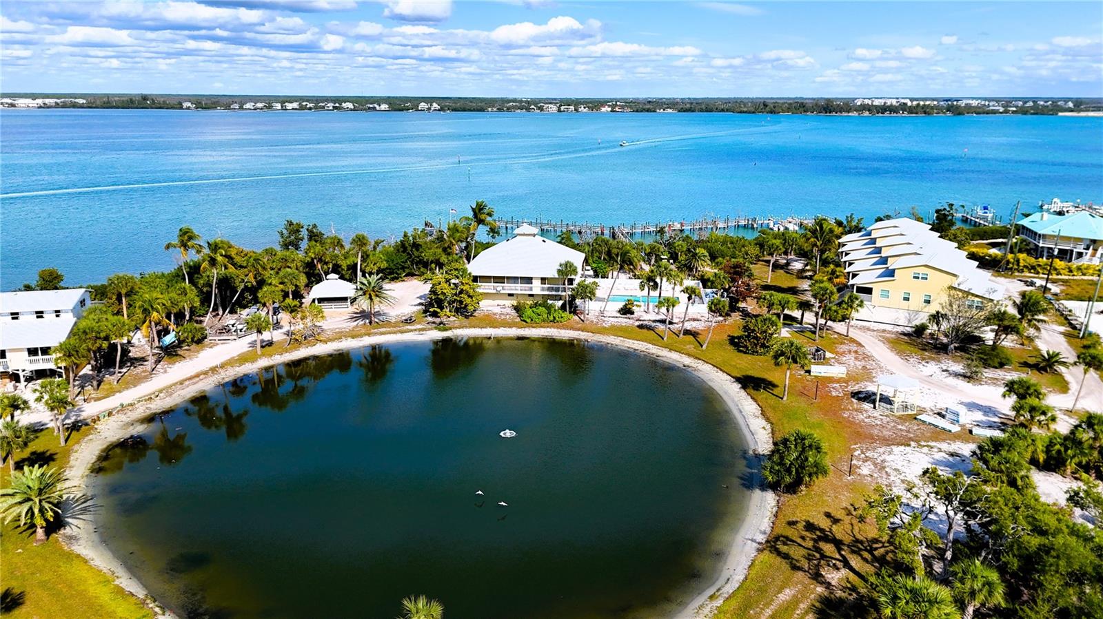 HIDEAWAY BAY BEACH CLUB PH 05 - Residential