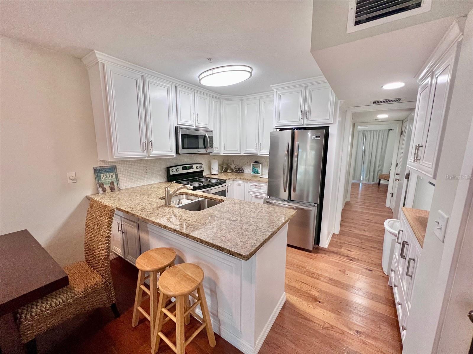 HIDEAWAY BAY BEACH CLUB PH 05 - Residential