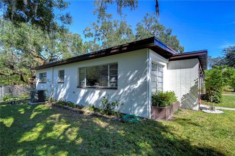 A home in TAMPA