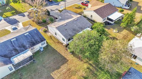 A home in LAKELAND