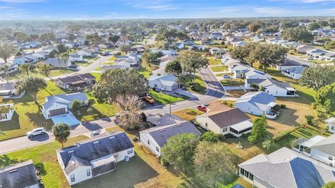 A home in LAKELAND