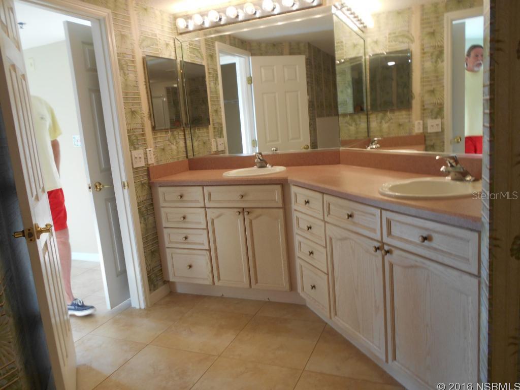 Ocean Walk Condo At Nsb Bldg 05 - Residential