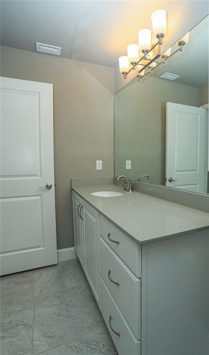 PLANTATION BAY SEC 2A-F UN 7 - Residential