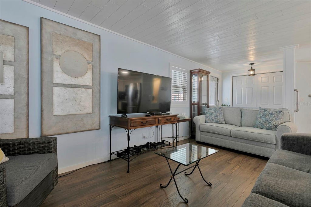Photo of 3329 Overcup Oak Terrace, Sarasota, FL 34237 (MLS # A4709255)