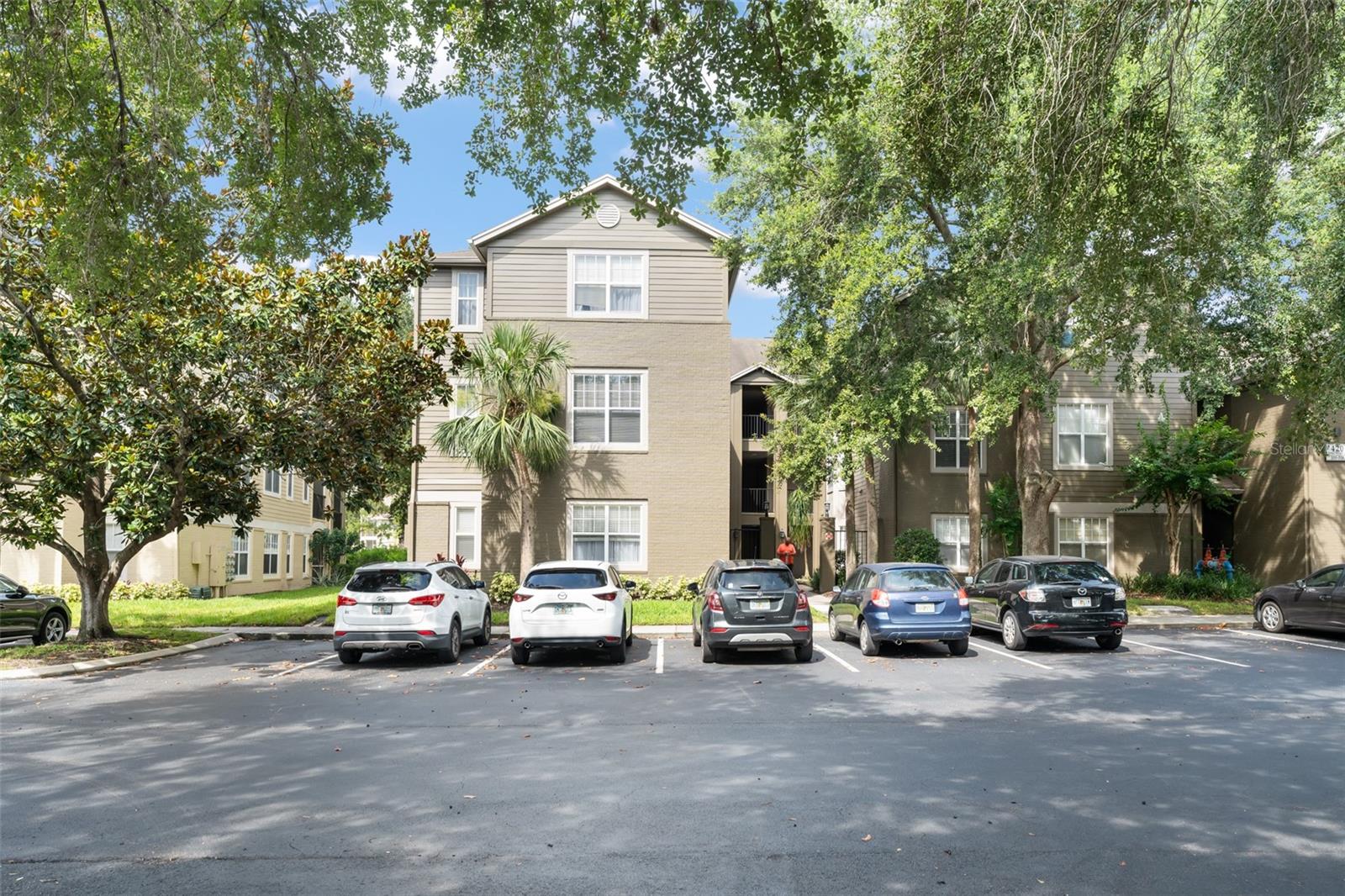 420 SUMMIT RIDGE PLACE 200