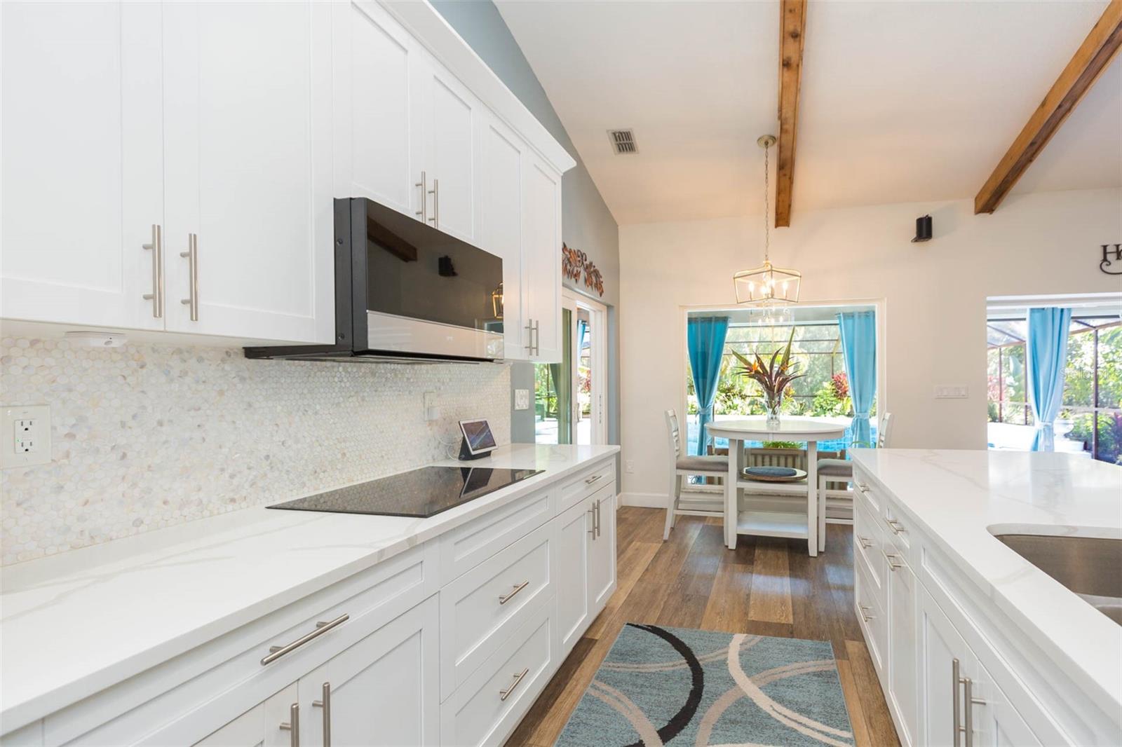 VILLAGE X UNIT 1 OF CARROLLWOO - Residential