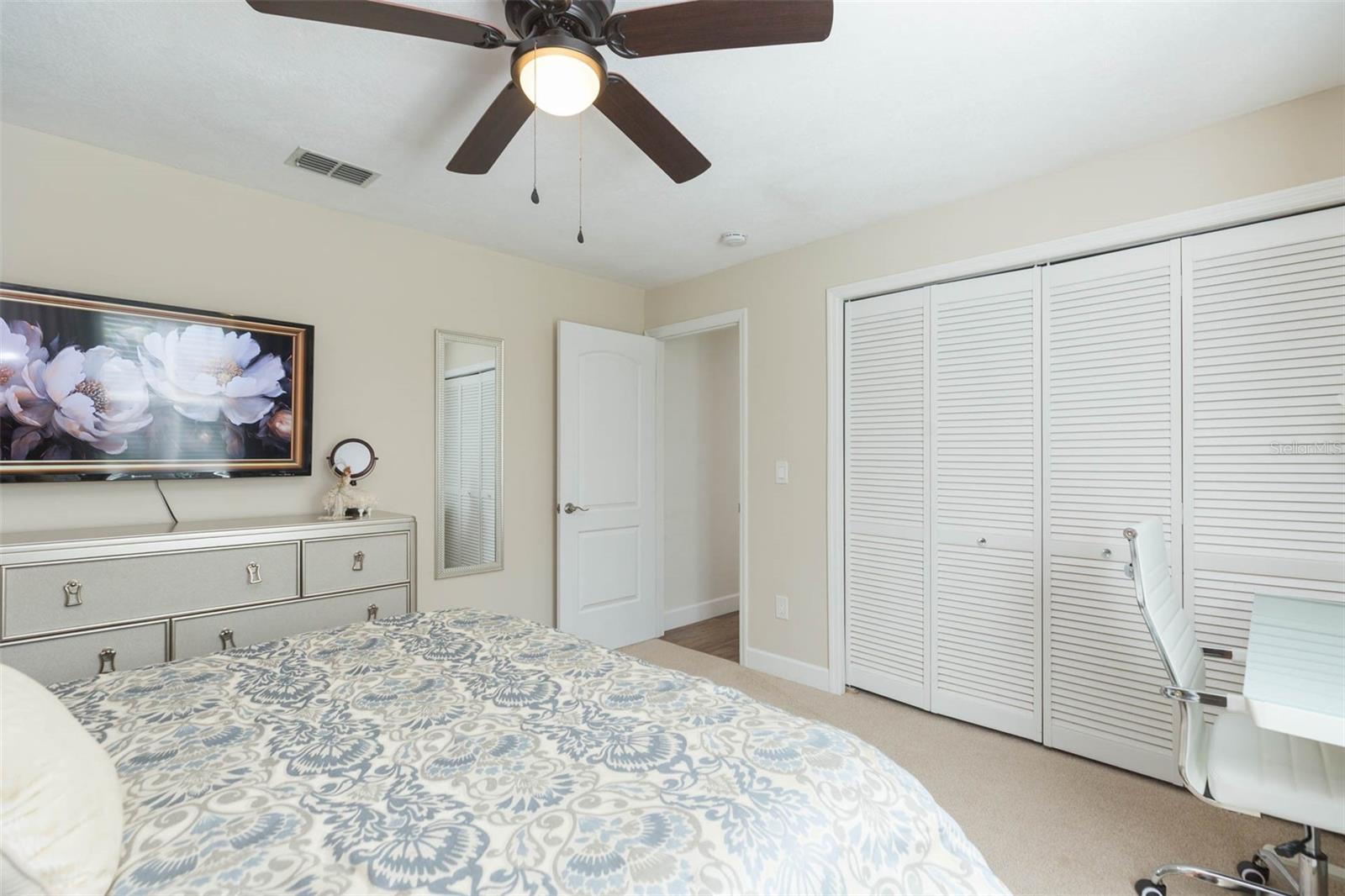 VILLAGE X UNIT 1 OF CARROLLWOO - Residential