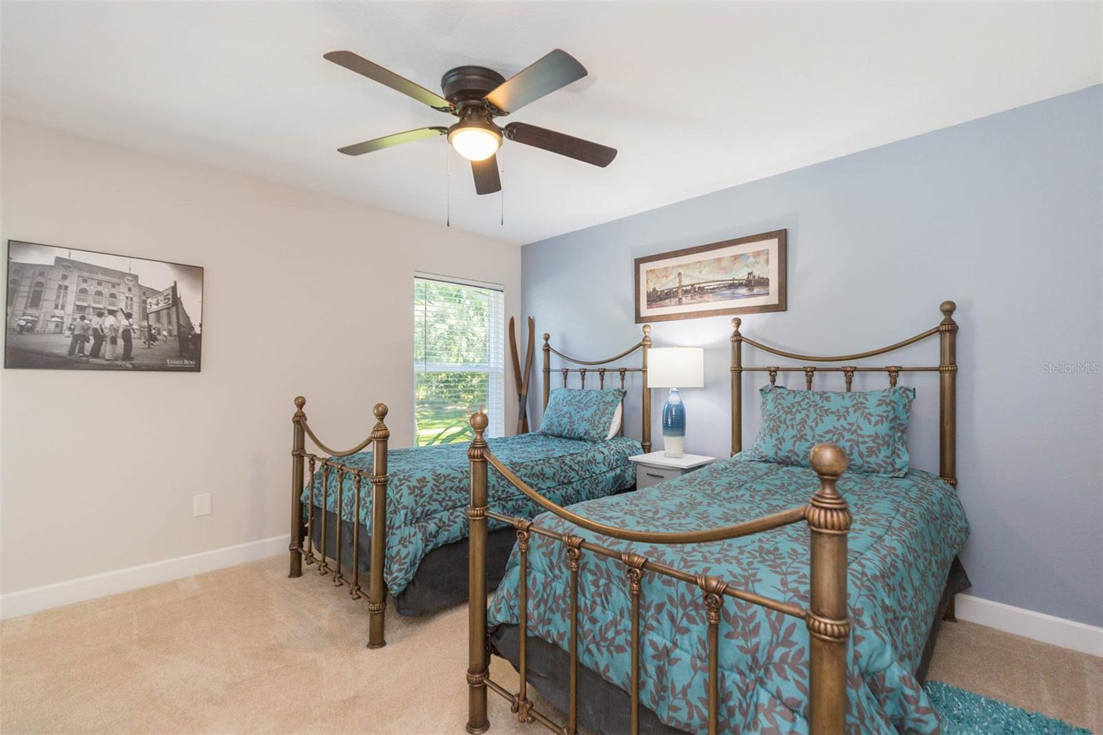 VILLAGE X UNIT 1 OF CARROLLWOO - Residential