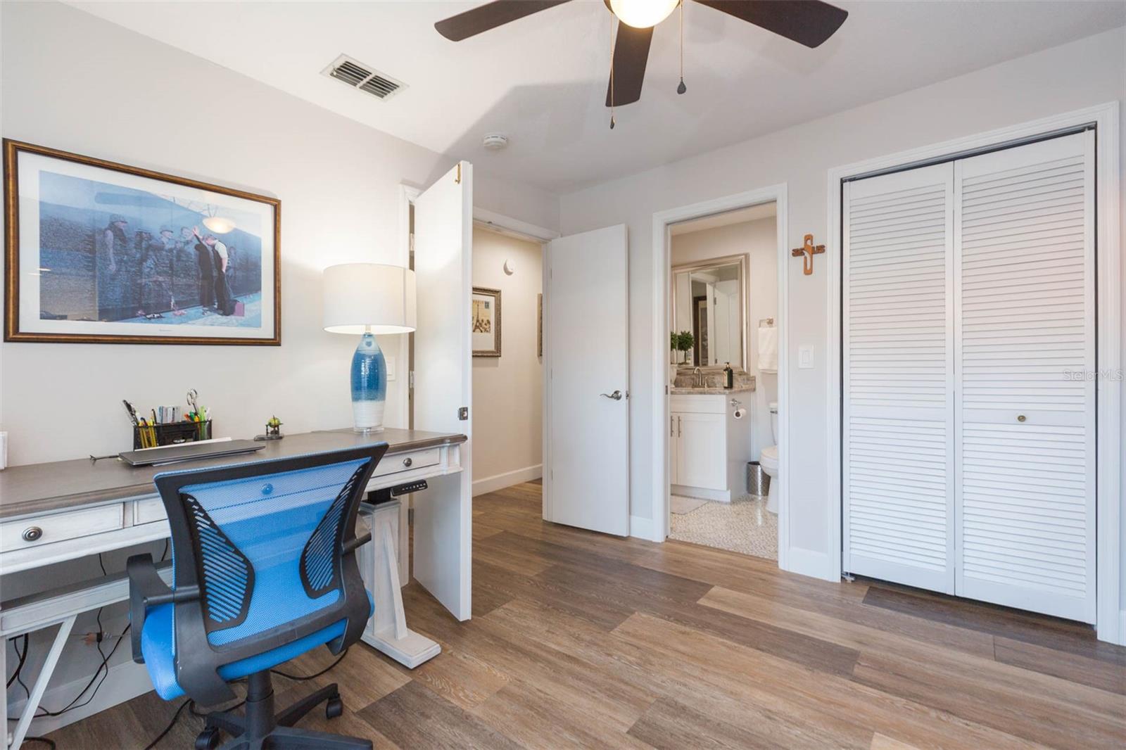 VILLAGE X UNIT 1 OF CARROLLWOO - Residential