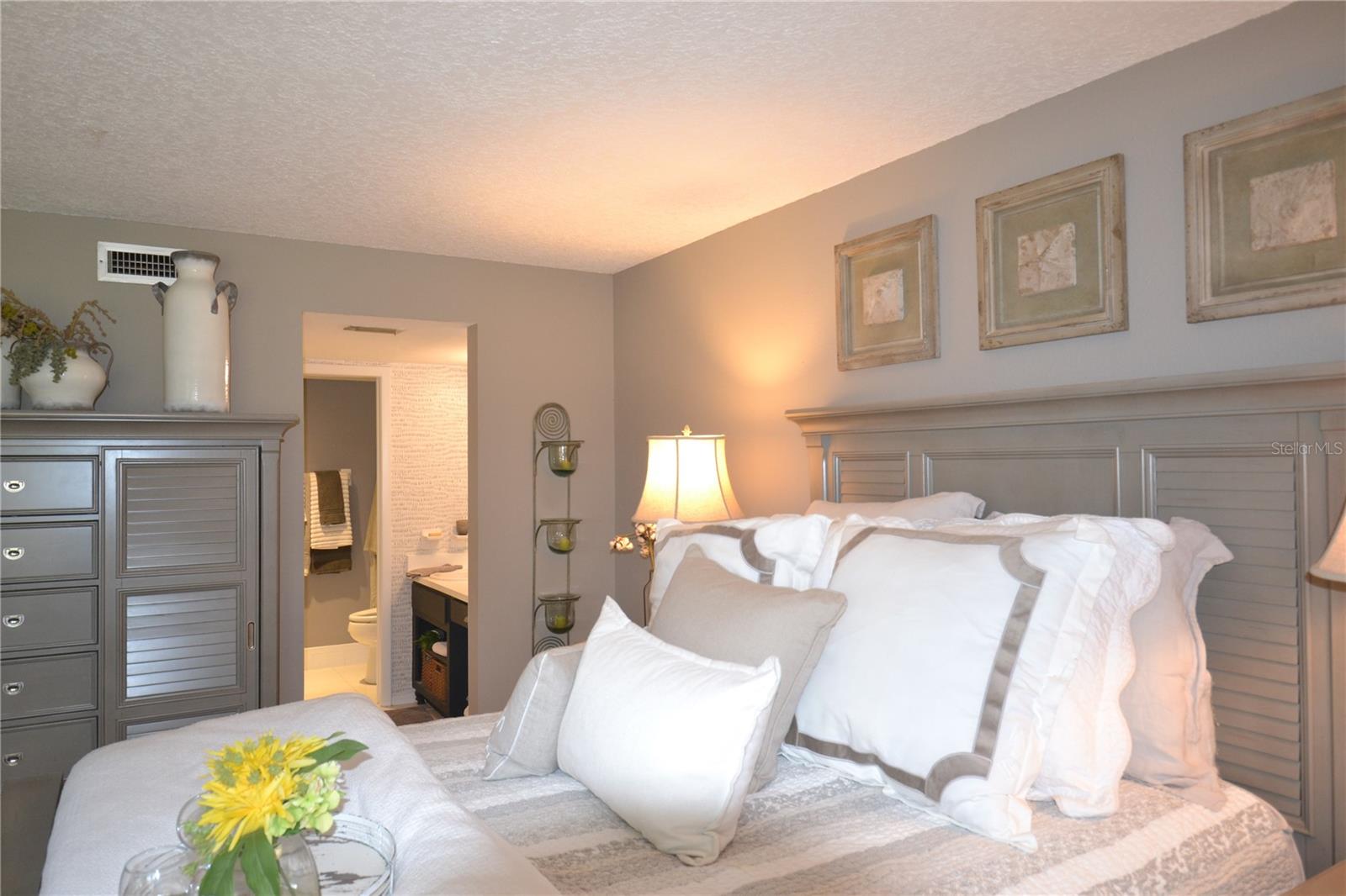 EAST LAKE WOODLANDS CONDO - Residential