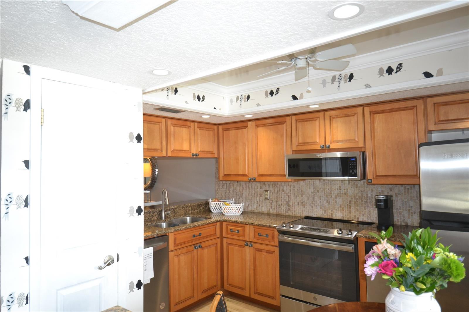 EAST LAKE WOODLANDS CONDO - Residential