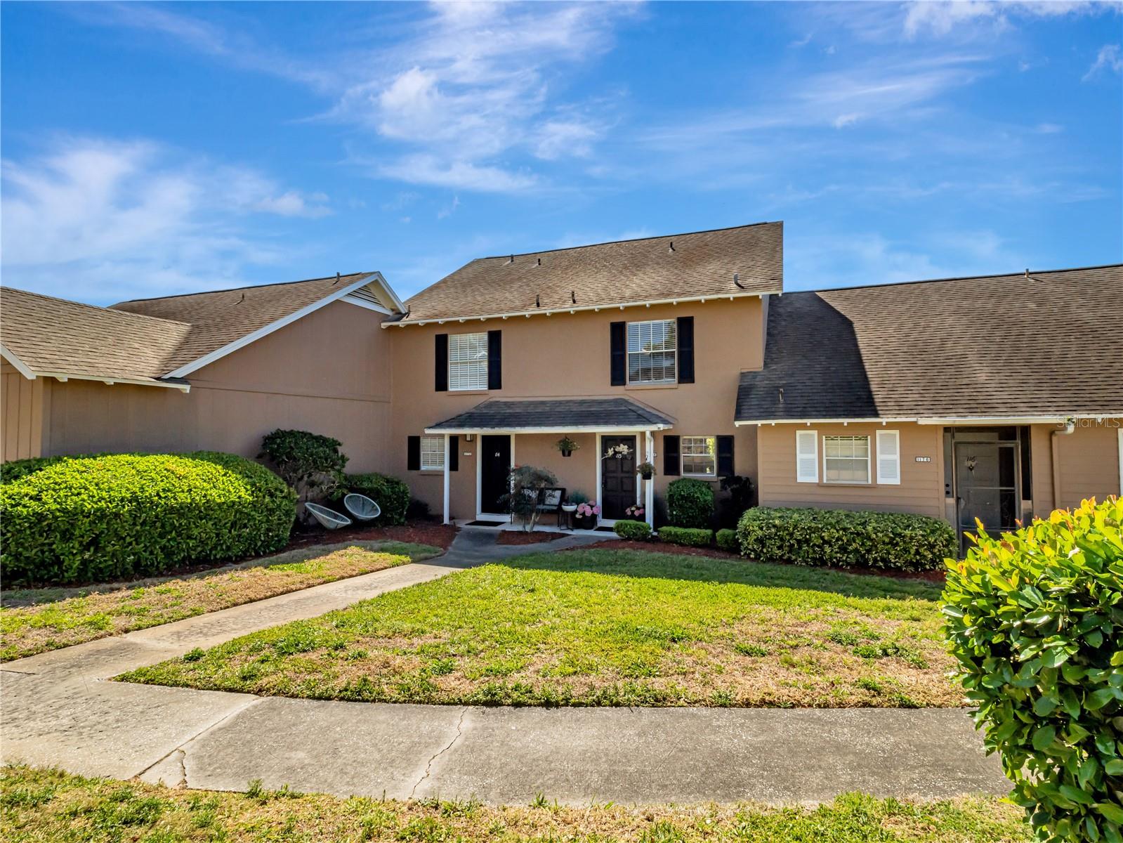 1174 VILLA LANE 115