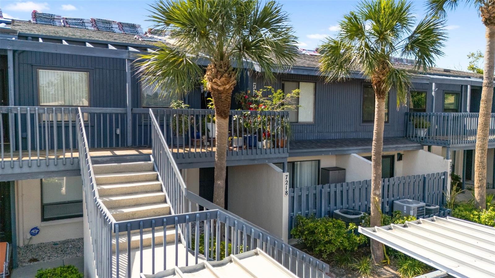 LAKESIDE CLUB OF SARASOTA - Residential