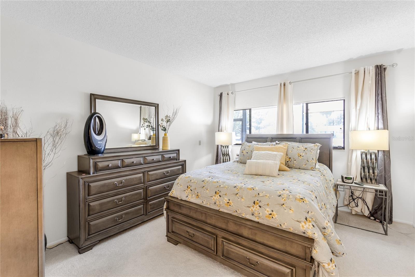 LAKESIDE CLUB OF SARASOTA - Residential