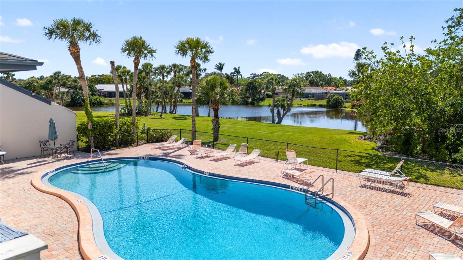 LAKESIDE CLUB OF SARASOTA - Residential