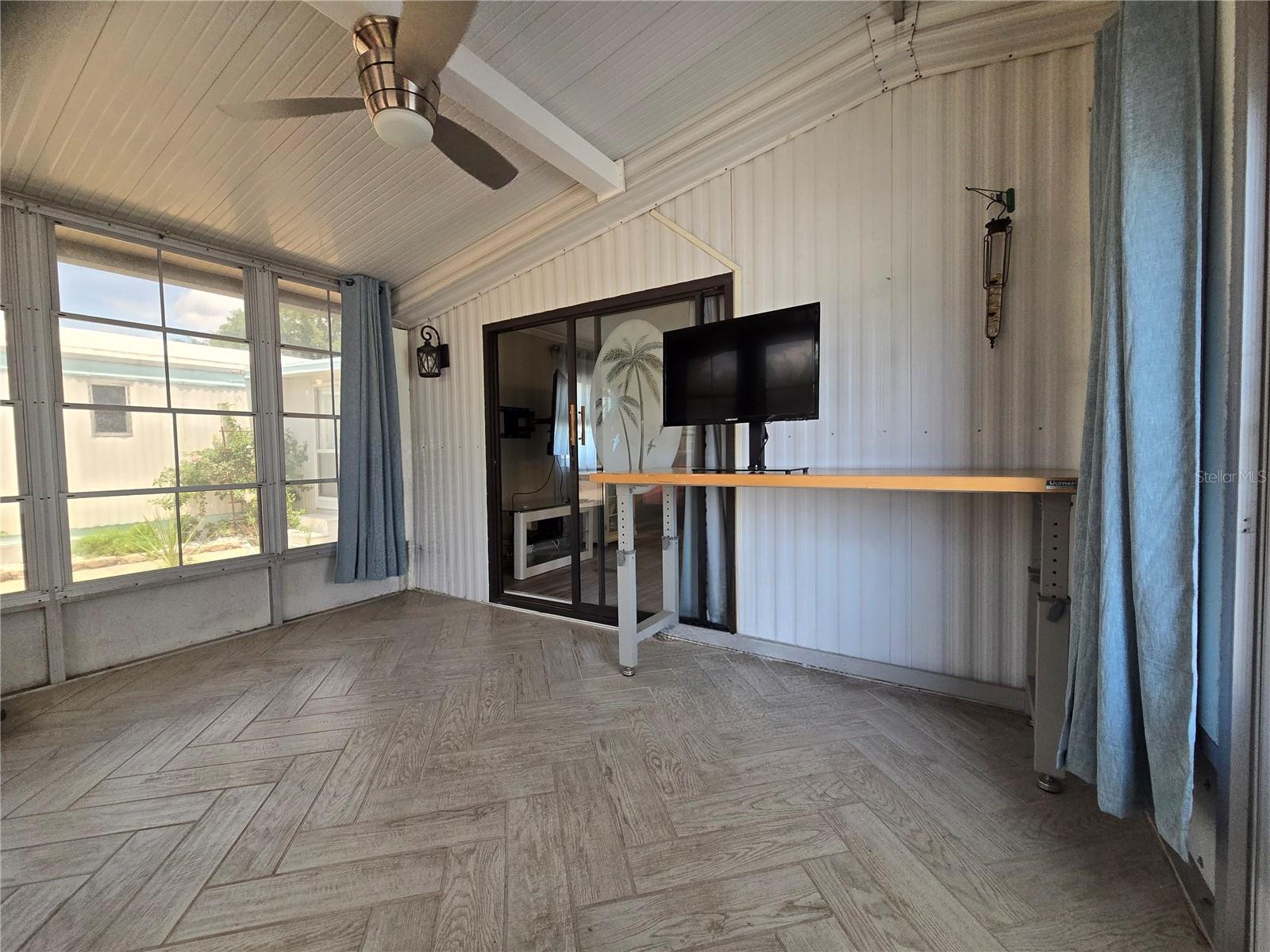 COUNTRY AIRE VILLAGE - Residential