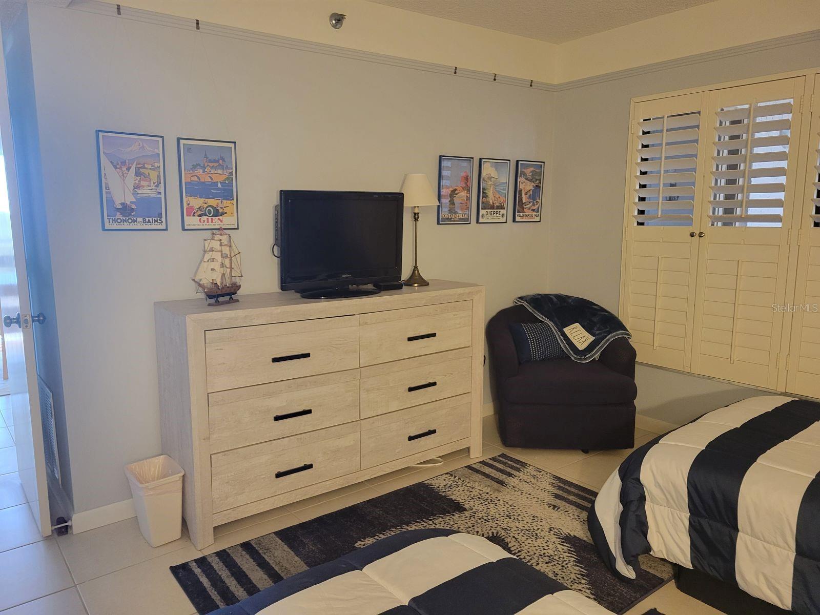 LIDO TOWERS - Residential Lease