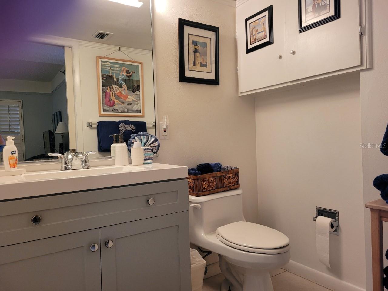 LIDO TOWERS - Residential Lease