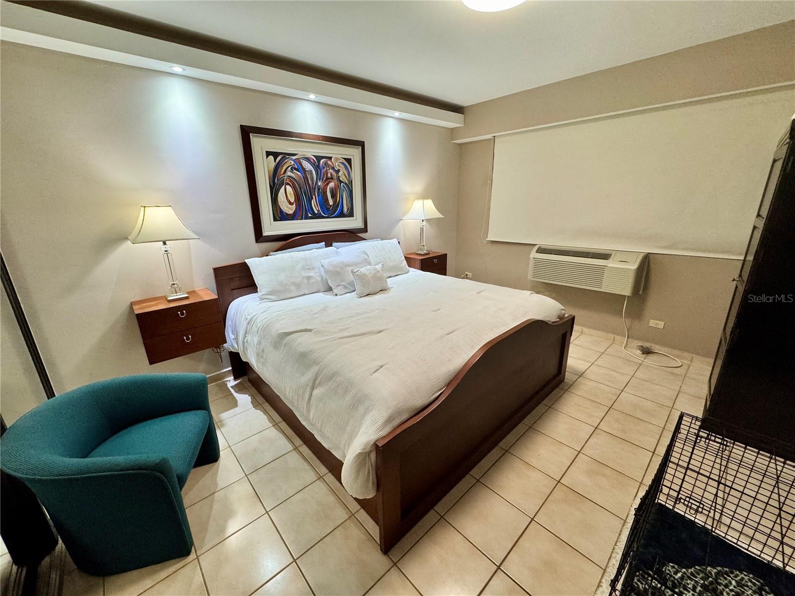 CRESCENT BEACH - Residential Lease