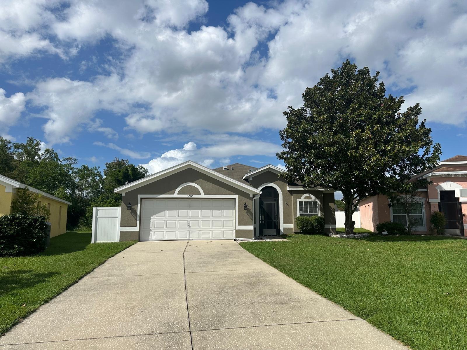 CRANES COVE PH 2 - Residential Lease