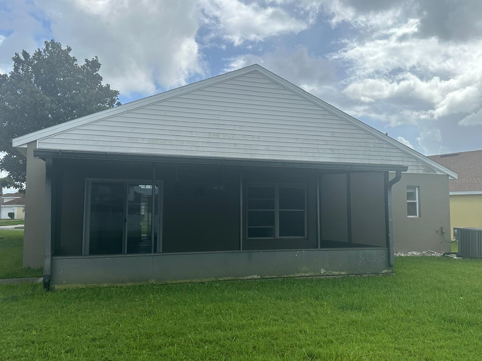 CRANES COVE PH 2 - Residential Lease