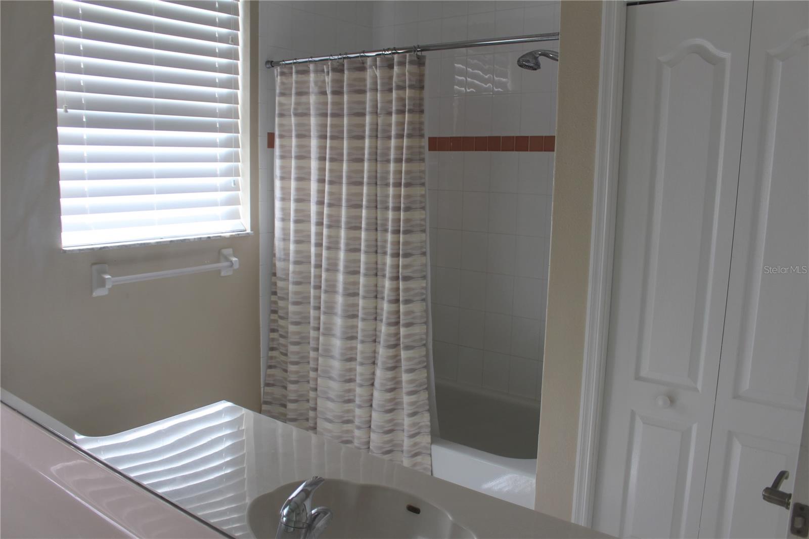 HIGHGATE - Residential Lease