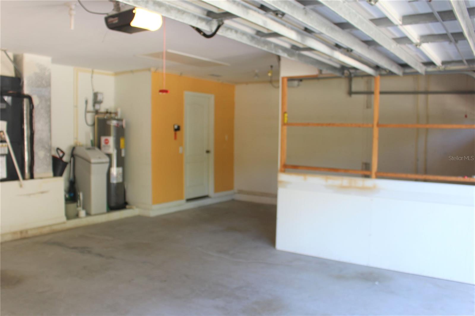 HIGHGATE - Residential Lease