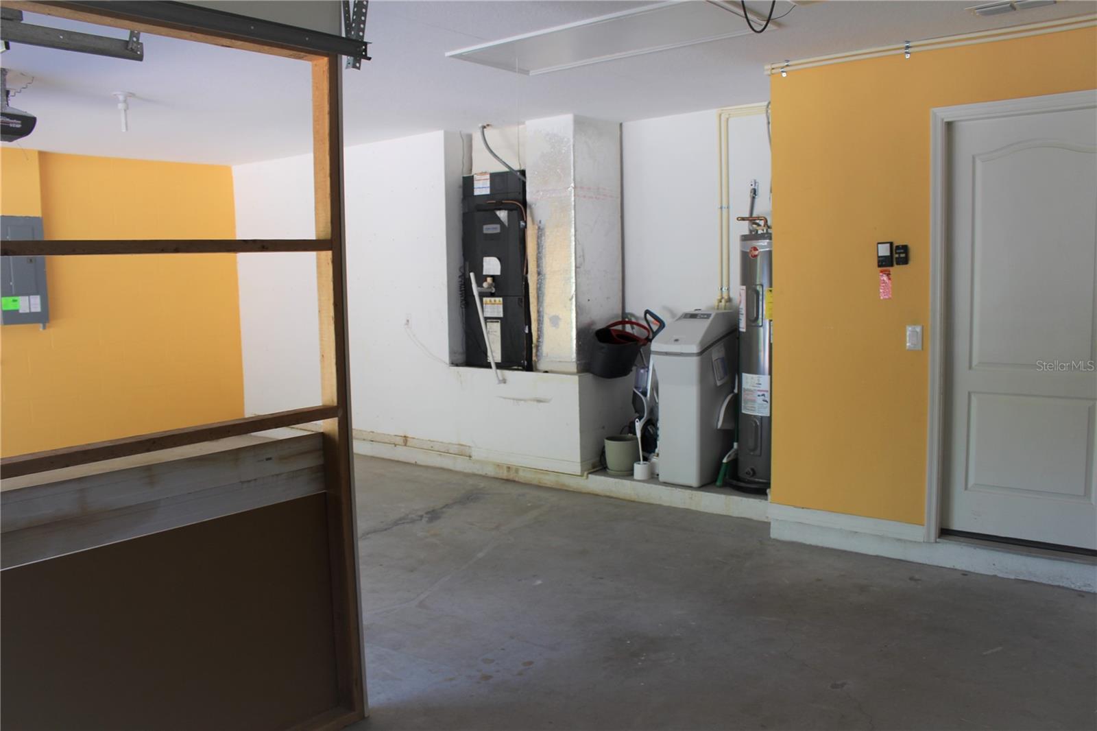 HIGHGATE - Residential Lease