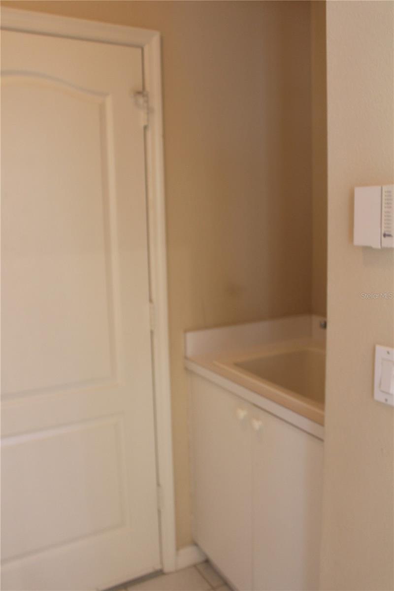 HIGHGATE - Residential Lease